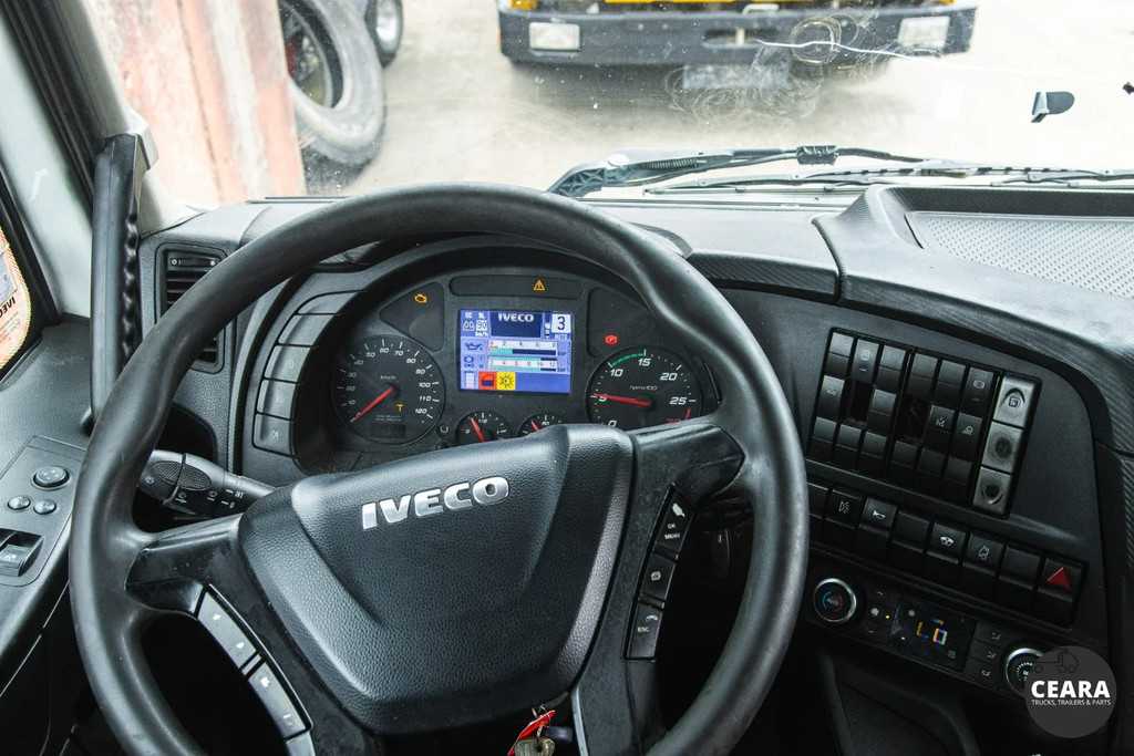  CEARA TRUCKS Iveco Stralis 420 EEV tail-lift 2000 kg! French original truck first owner! VRACHTWAGENS TREKKERS